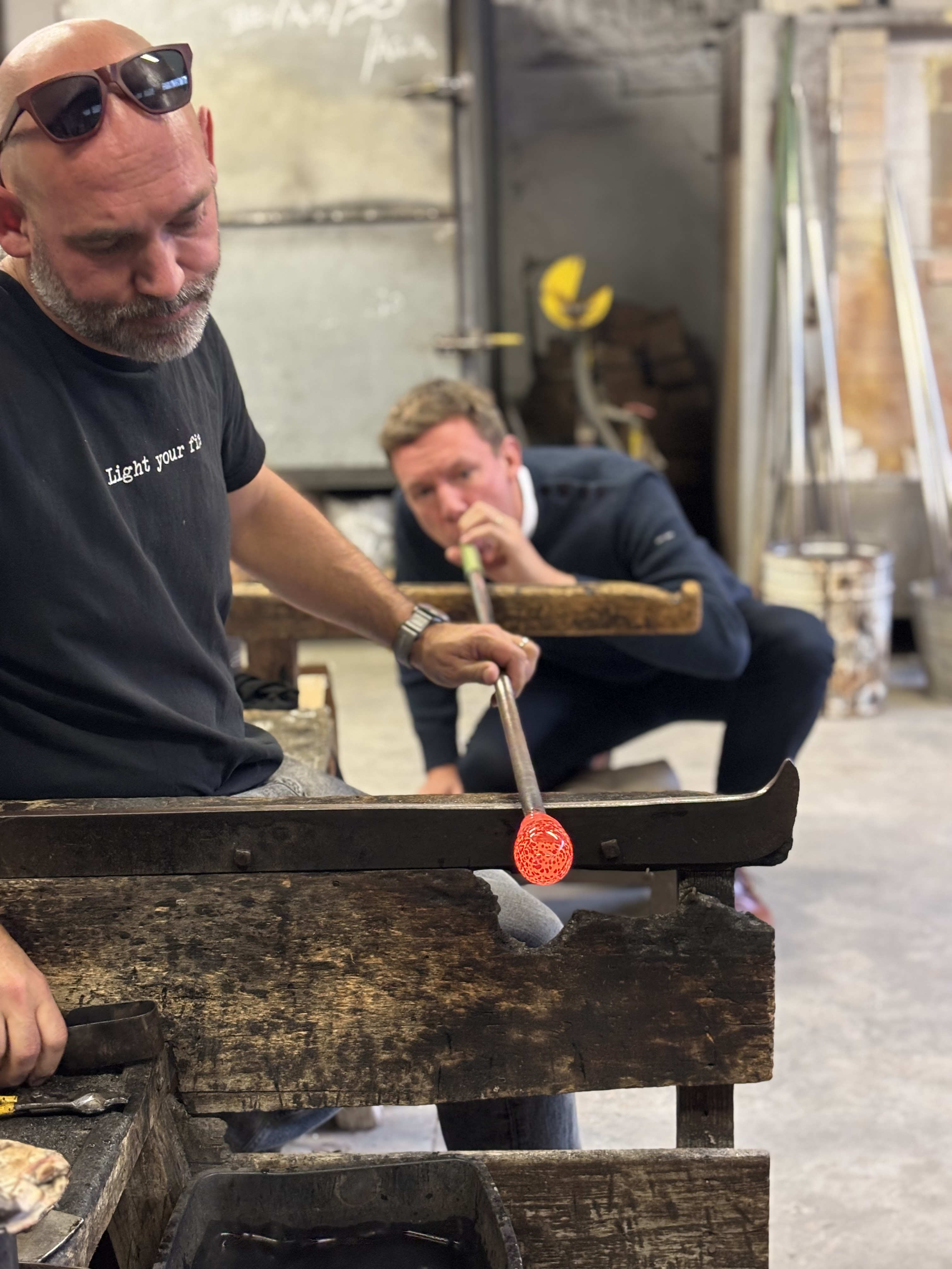 Découverte d'un atelier de souffleur de verre à Liège